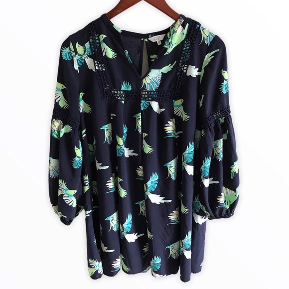 Crown & Ivy Boho Long Sleeve Tropical Bird Dress - Picture 3 of 10